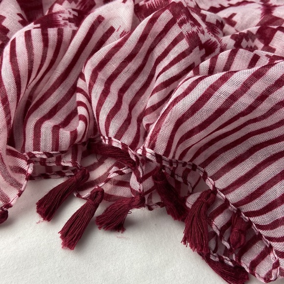 Tasseled Native inspired pattern scarf 42” square - Picture 6 of 7